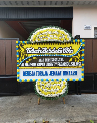 Papan Bunga Duka di Gerem